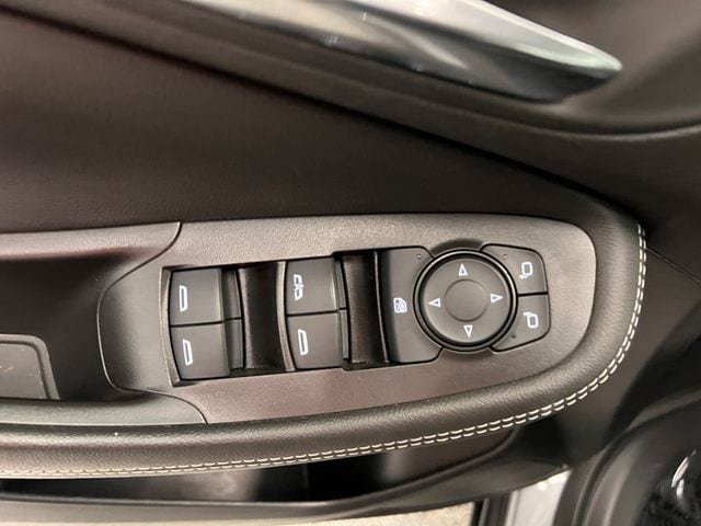 Used 2025 Buick Encore GX Preferred AWD/4WD image 14