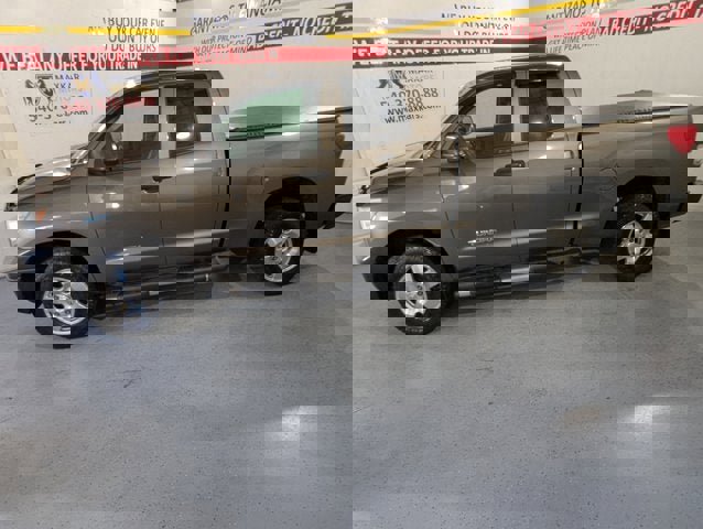 Used 2012 Toyota Tundra 4x4 Double Cab image 4