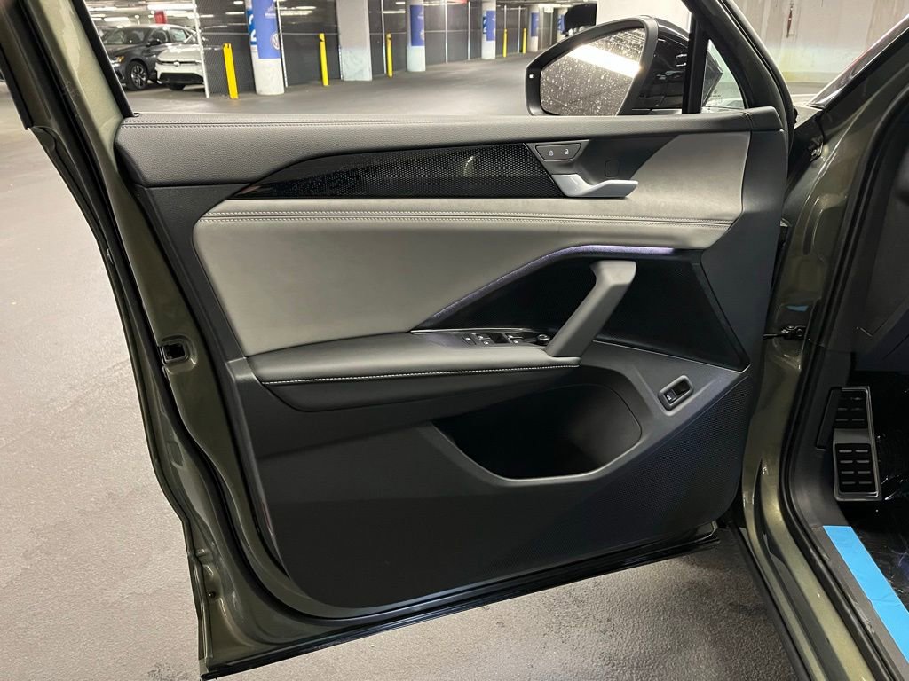 New 2026 Volkswagen Tiguan SE AWD/4WD image 19