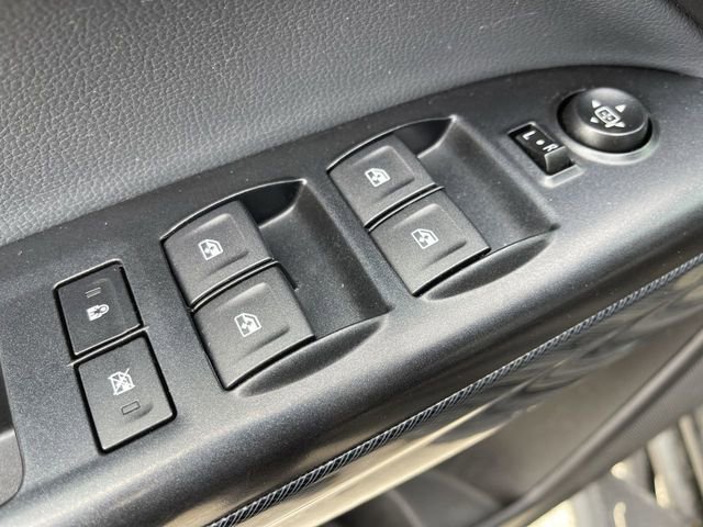 Used 2021 Chevrolet Colorado Z71 w/ Z71 Midnight Edition AWD/4WD image 13