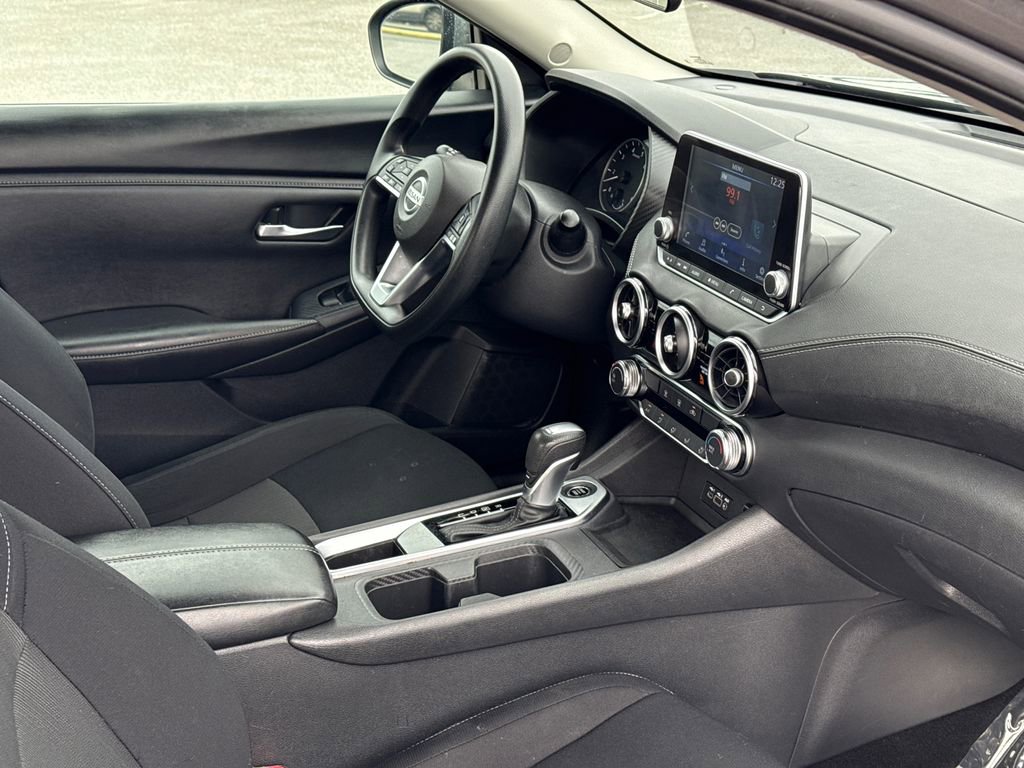 Used 2023 Nissan Sentra SV image 8