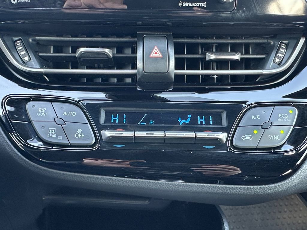 Used 2020 Toyota C-HR XLE image 20