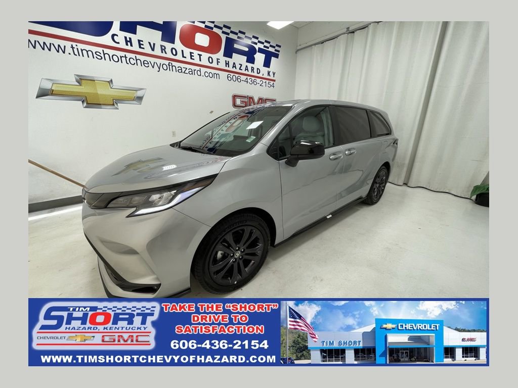 Used 2025 Toyota Sienna XSE