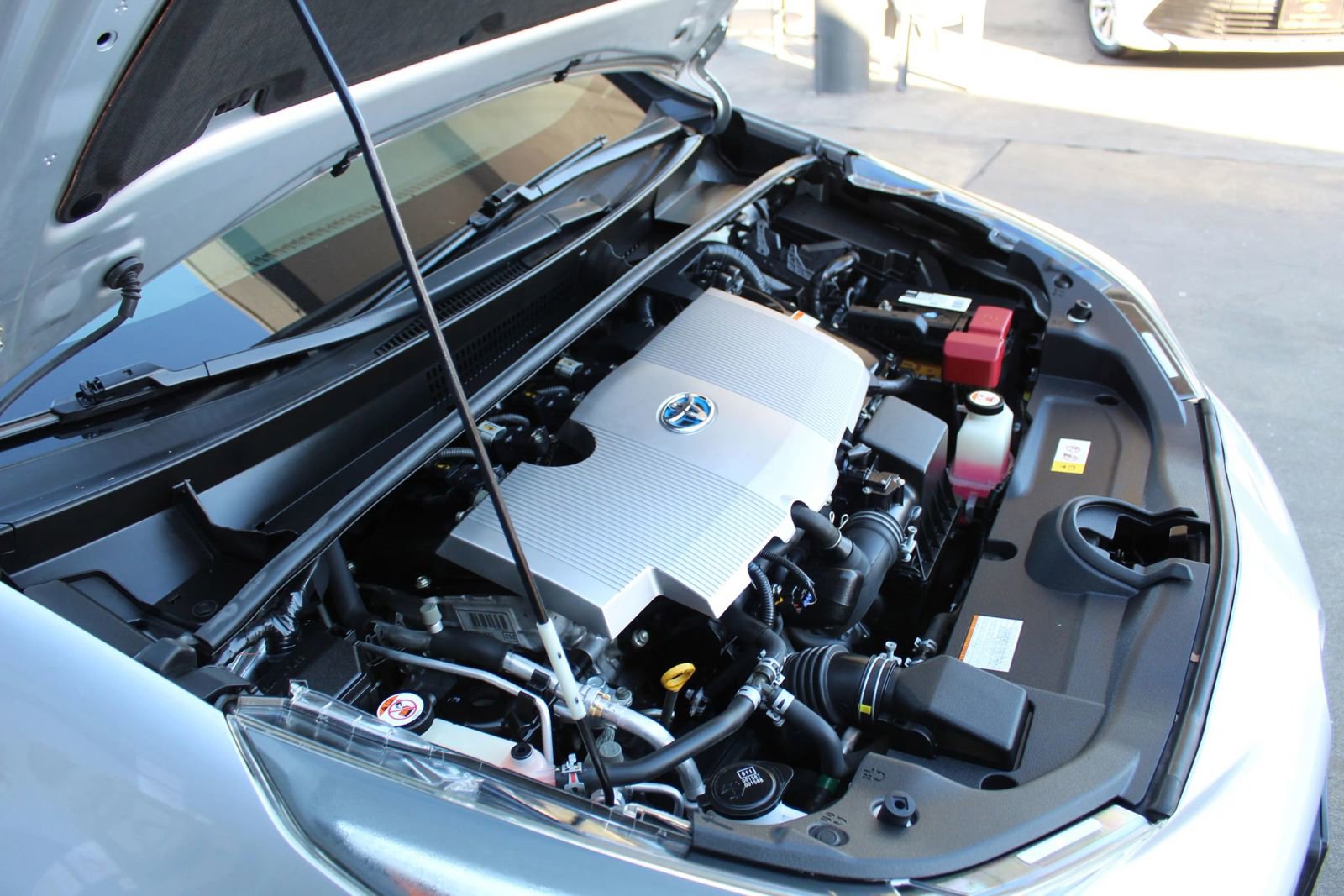 Used 2017 Toyota Prius Four FWD image 31