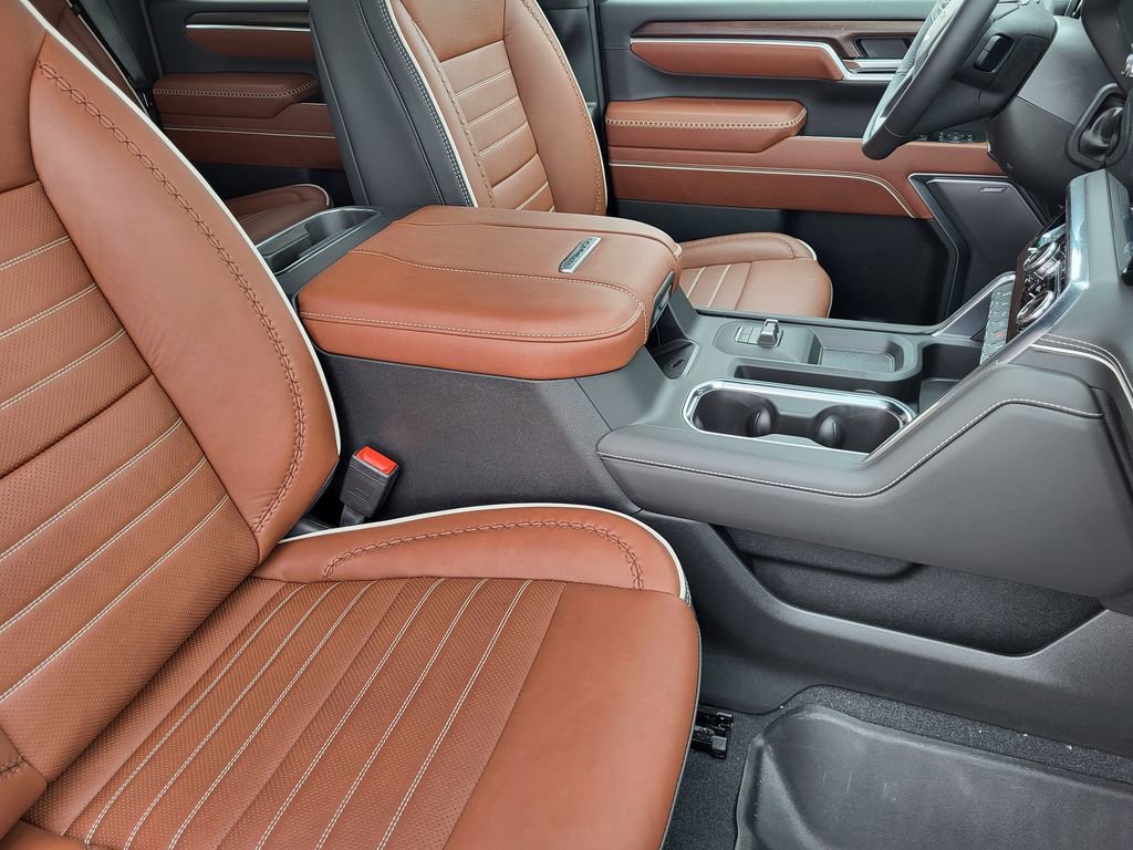 New 2026 GMC Sierra 2500 Denali Ultimate AWD/4WD image 11