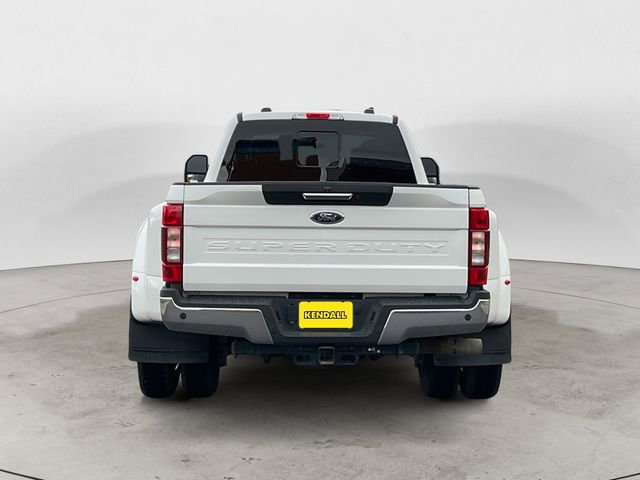 Used 2022 Ford F450 Lariat w/ Camper Package AWD/4WD image 4