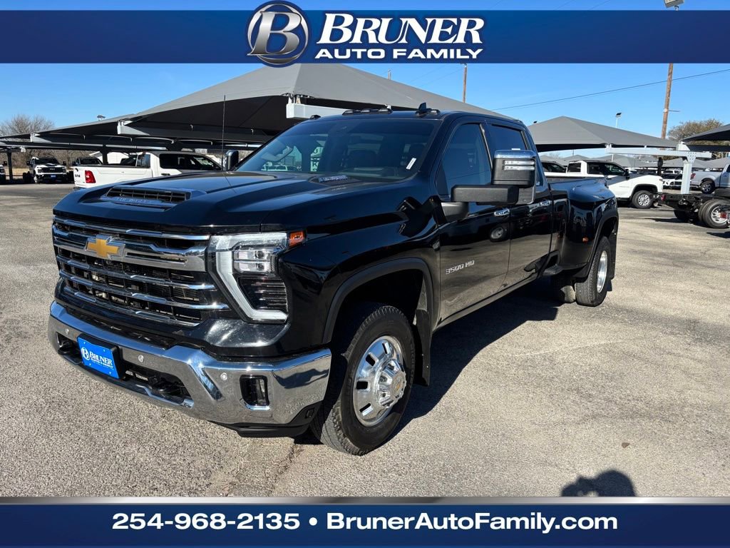 Used 2024 Chevrolet Silverado 3500 LTZ w/ LTZ Convenience Package image 1