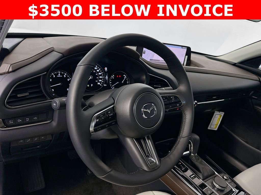 New 2025 MAZDA CX-30 2.5 Turbo w/ Premium Plus Pkg image 9