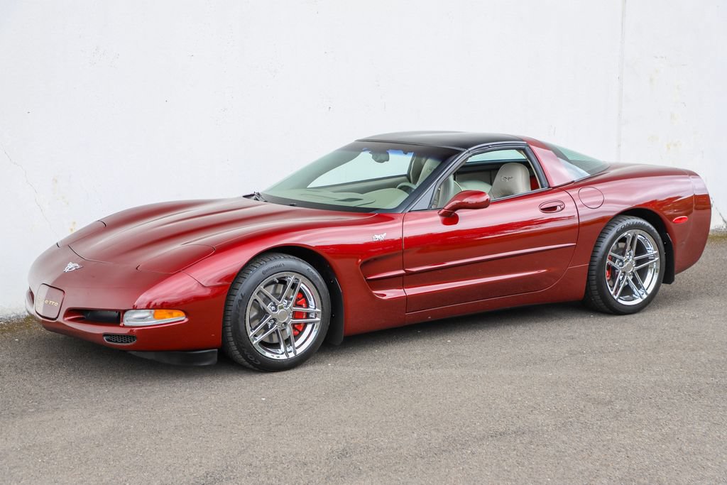 Used 2003 Chevrolet Corvette Coupe w/ Preferred Equipment Group RWD image 14