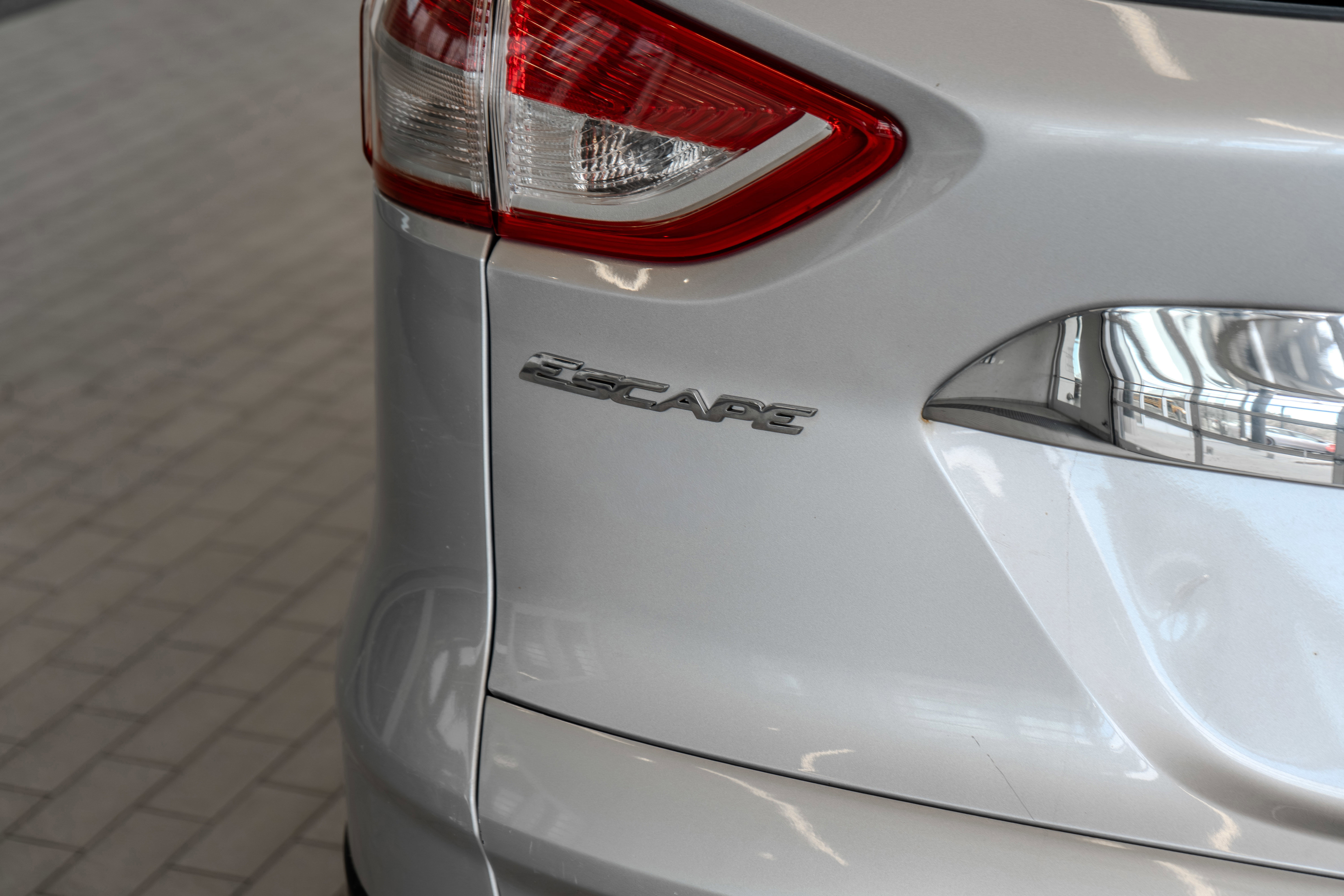 Used 2013 Ford Escape SEL image 22