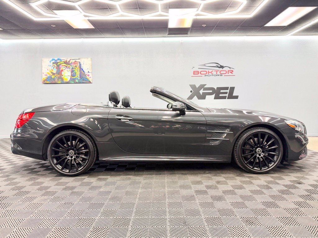 Used 2020 Mercedes-Benz SL 550 image 30