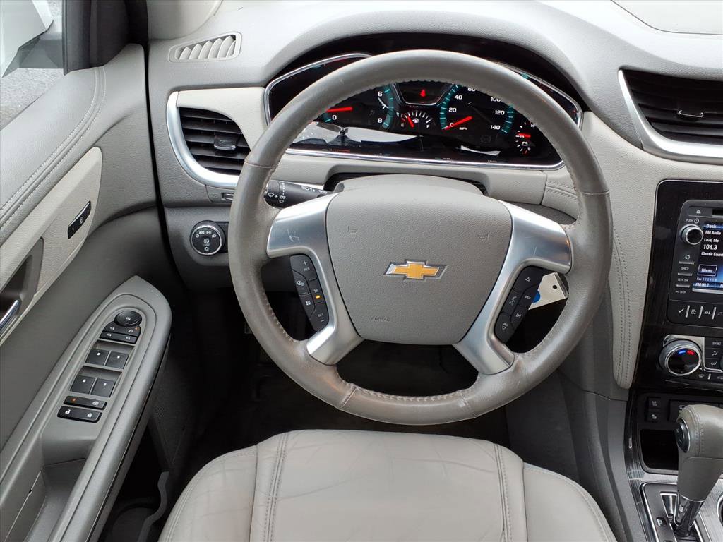 Used 2017 Chevrolet Traverse Premier image 5