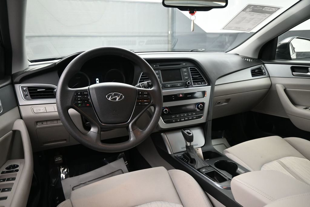 Used 2016 Hyundai Sonata SE FWD image 23