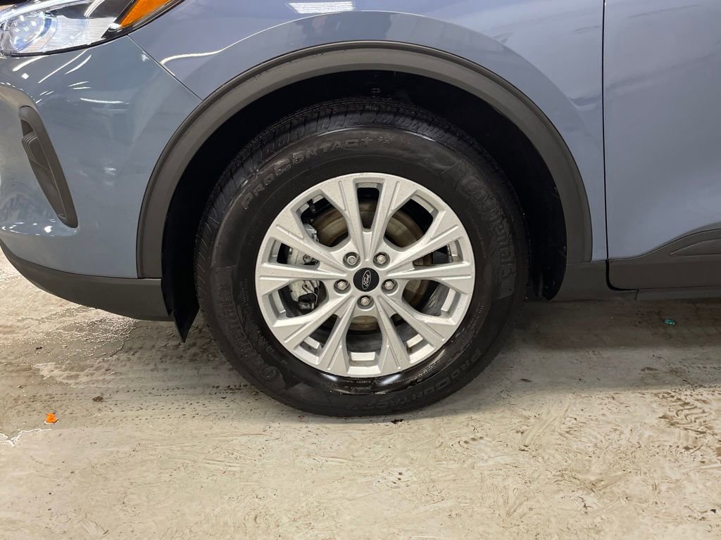 Used 2023 Ford Escape Active w/ Tech Pack #2 image 25