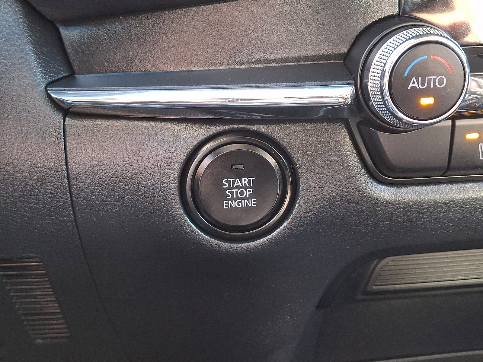 Used 2023 MAZDA CX-30 AWD 2.5 S w/ Preferred Package image 23