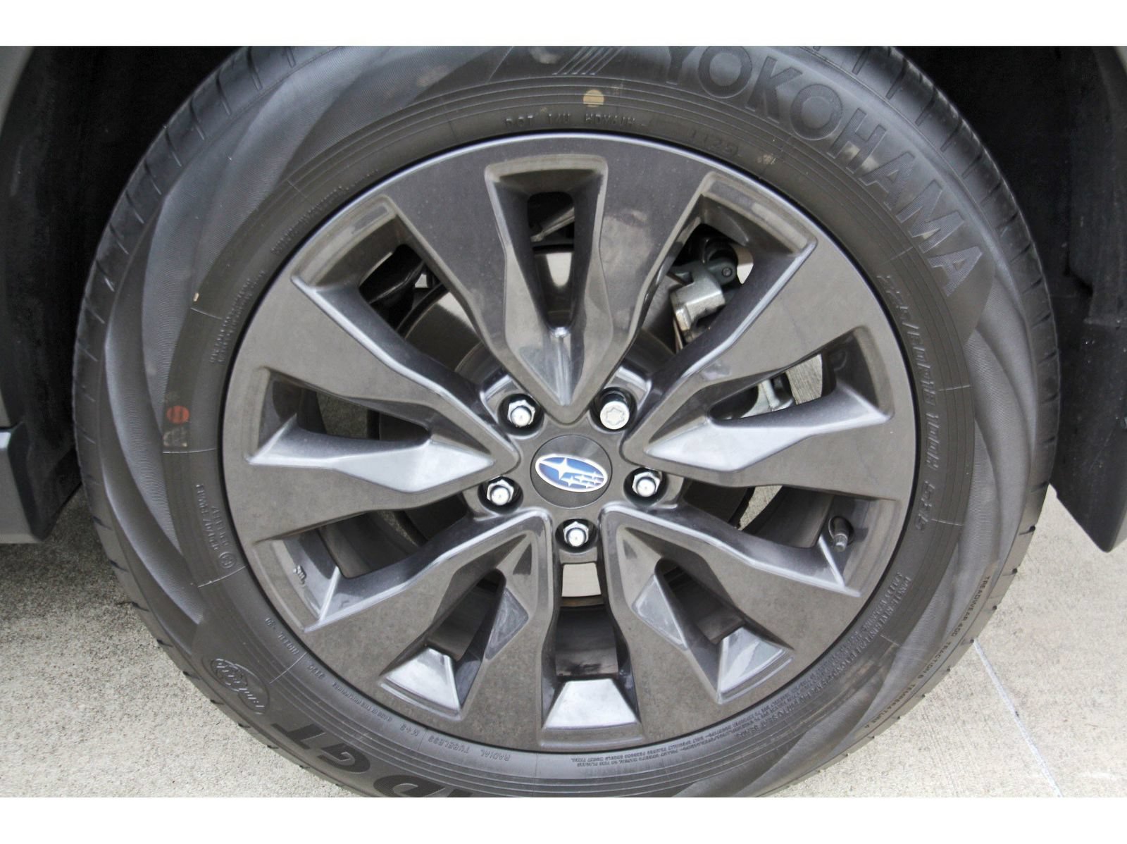 Certified 2025 Subaru Outback Onyx Edition AWD/4WD image 29