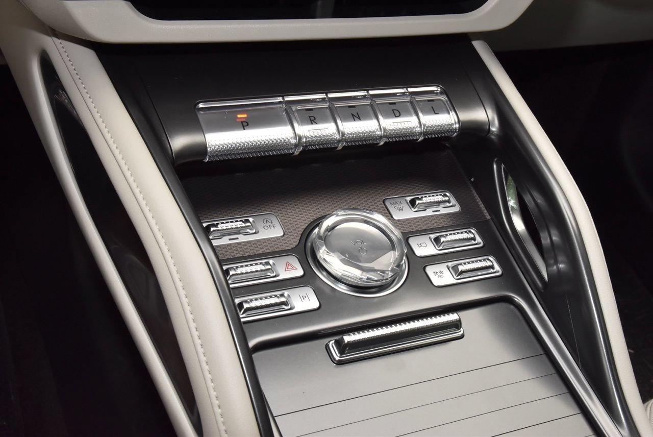 New 2026 Lincoln Nautilus Premier AWD/4WD image 31