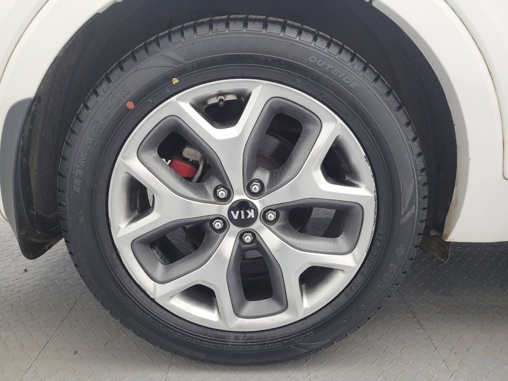 Used 2019 Kia Sorento SX FWD image 31