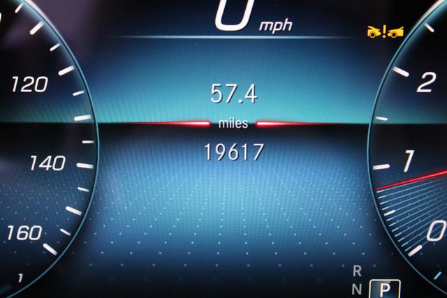 Used 2023 Mercedes-Benz E 450 Coupe image 8