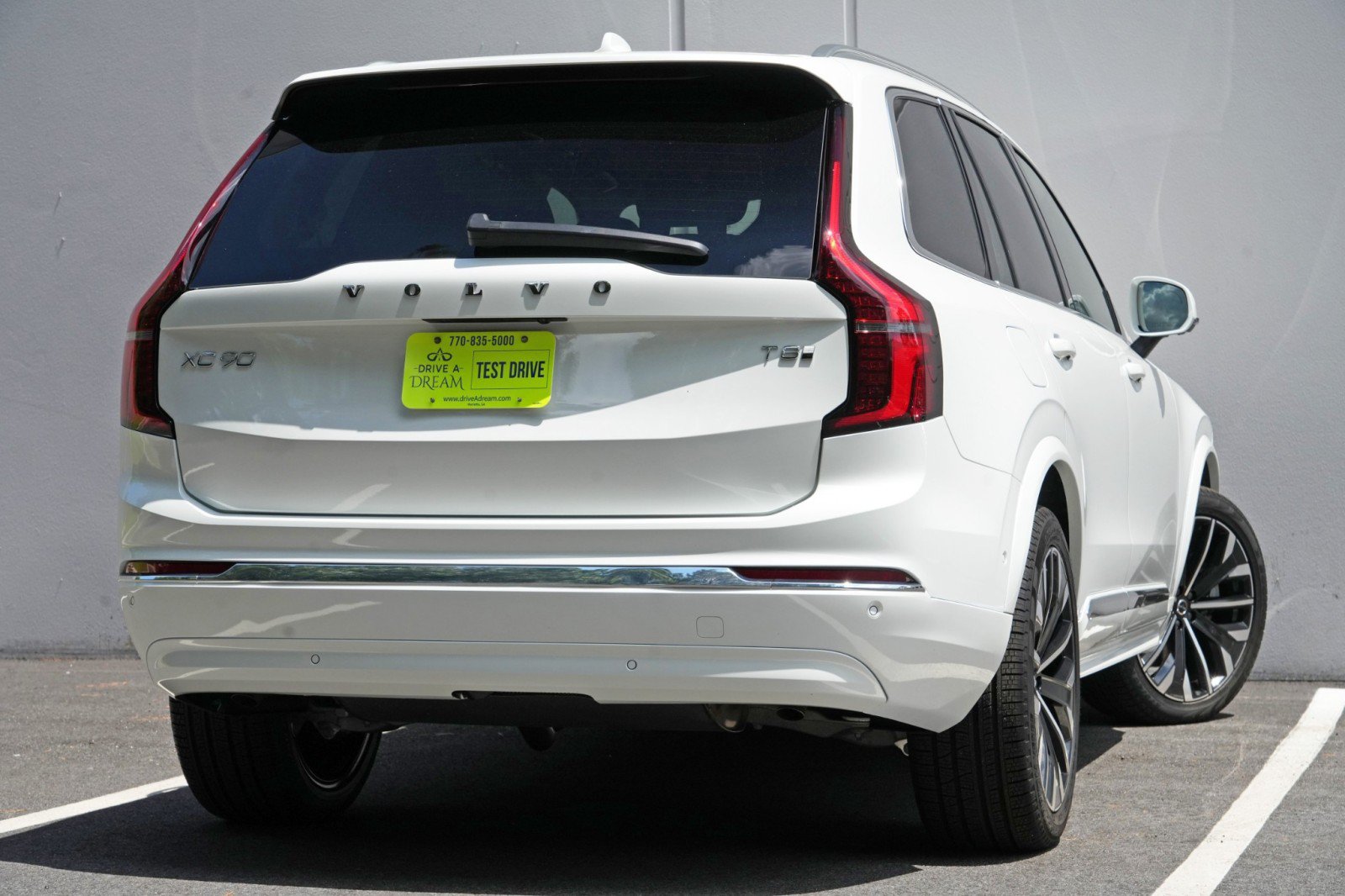 Used 2026 Volvo XC90 T8 Plus w/ Protection Package AWD/4WD image 5