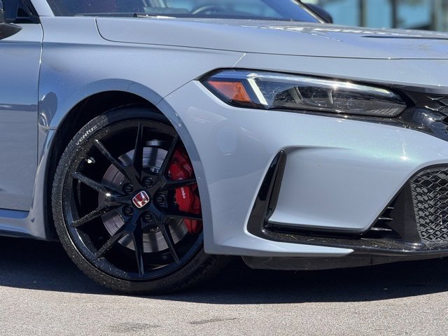Used 2024 Honda Civic Type R image 2