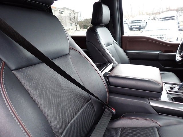 Used 2022 Ford F150 Lariat w/ Equipment Group 502A High image 10