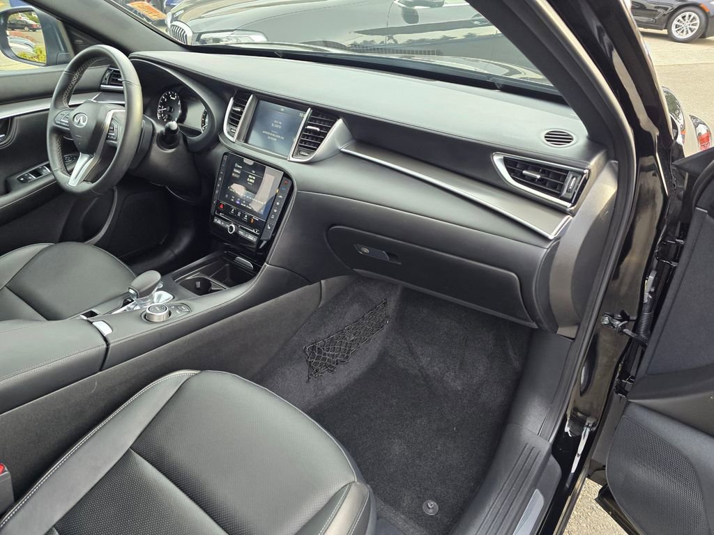 Used 2023 INFINITI QX55 Luxe w/ Cargo Package AWD/4WD image 12