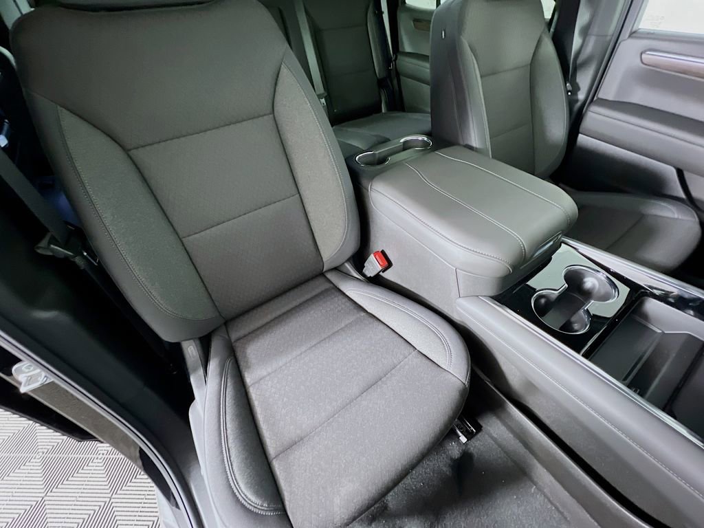 New 2026 Chevrolet Tahoe LS w/ LPO, Dark Essentials Package image 28