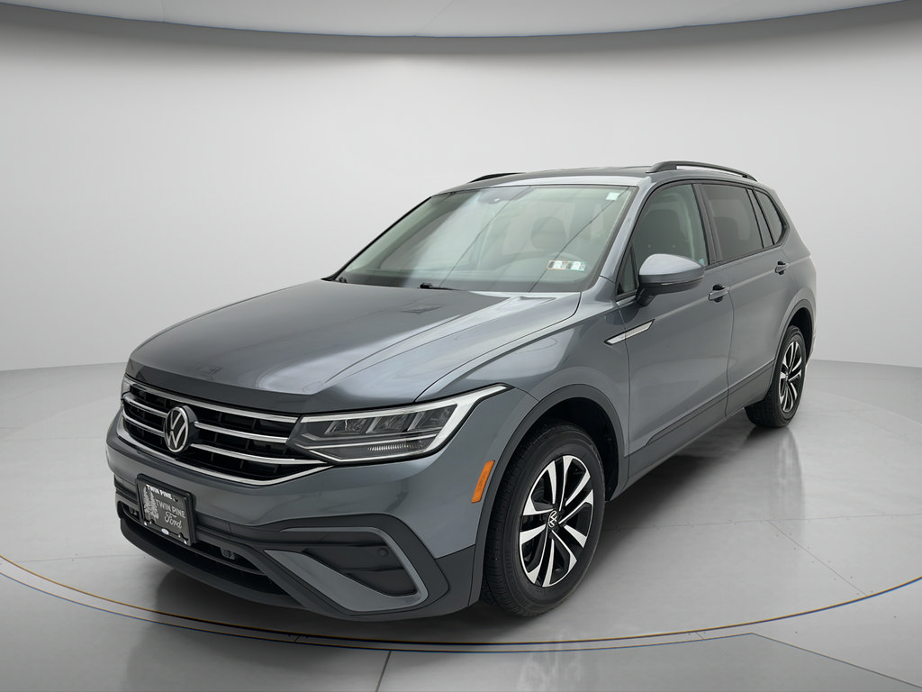 Used 2023 Volkswagen Tiguan S AWD/4WD image 3