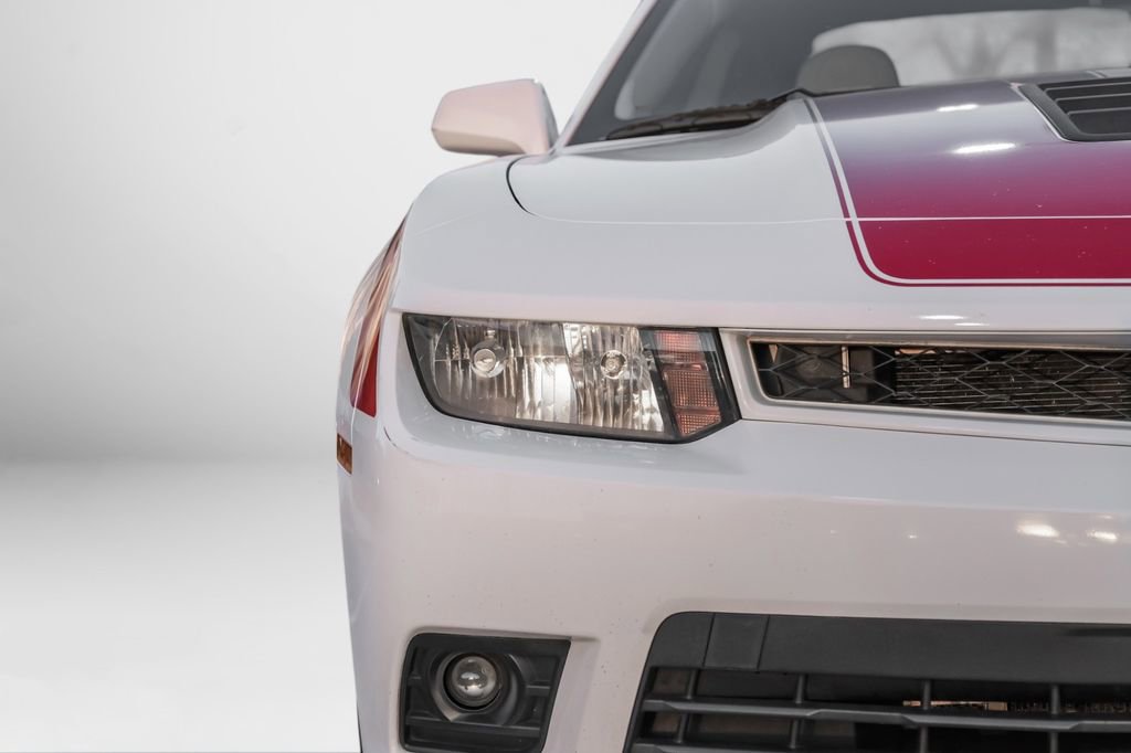 Used 2015 Chevrolet Camaro SS w/ Rear Vision Package image 40