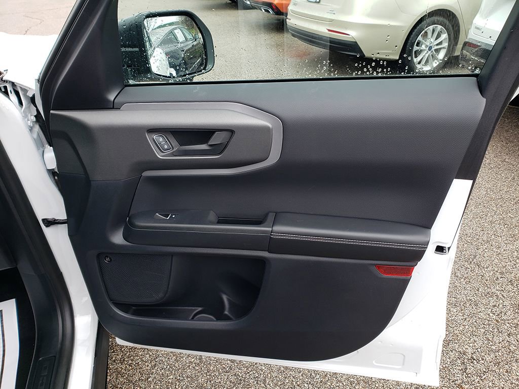 Used 2025 Ford Bronco Sport Outer Banks w/ Outer Banks Tech Package+ image 20