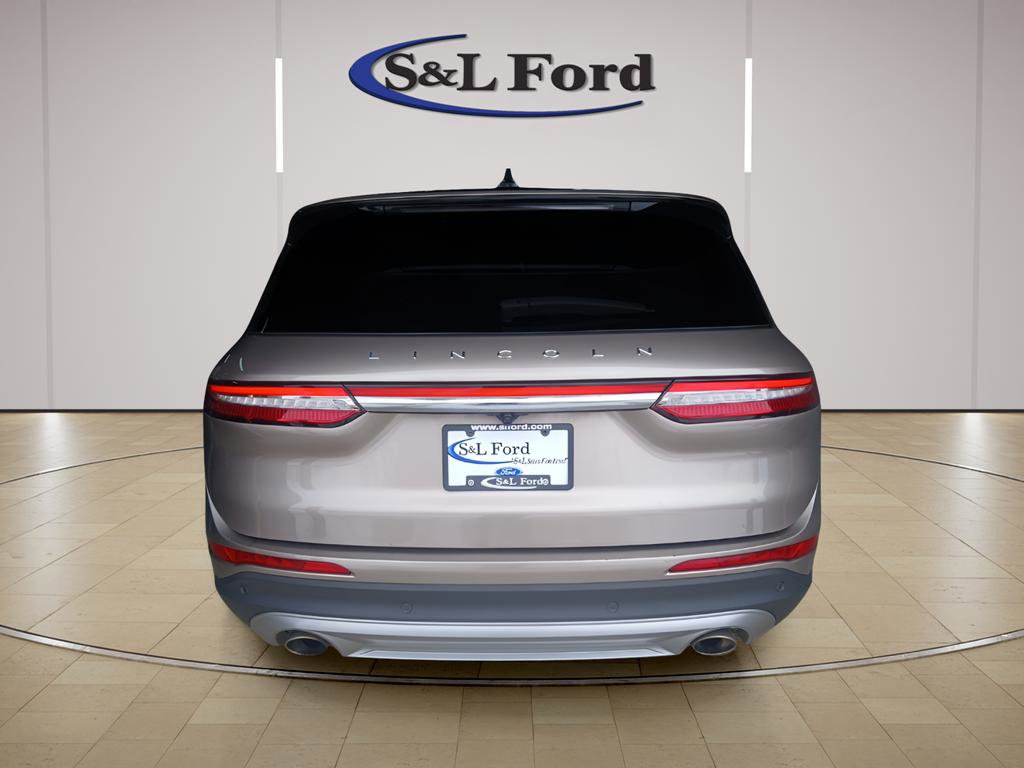 Used 2021 Lincoln Corsair Reserve image 5