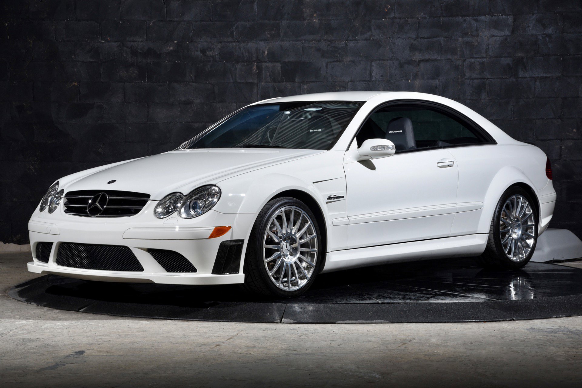 Used 2008 Mercedes-Benz CLK 63 AMG Black Series image 13