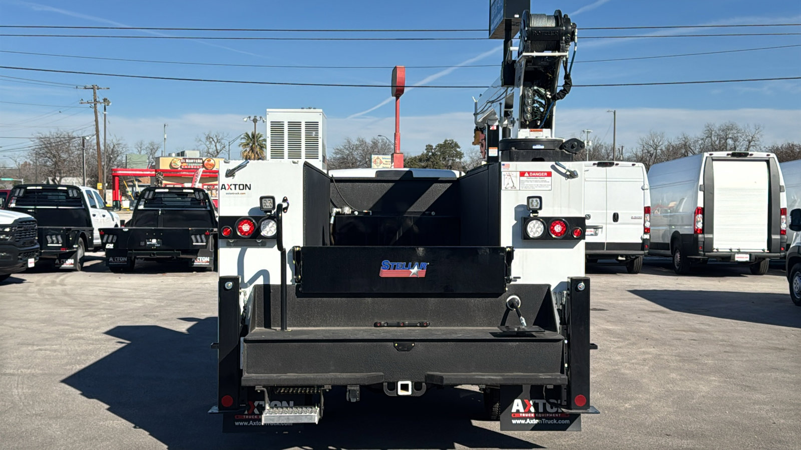 New 2024 RAM 5500 Tradesman w/ Chrome Appearance Group AWD/4WD image 6