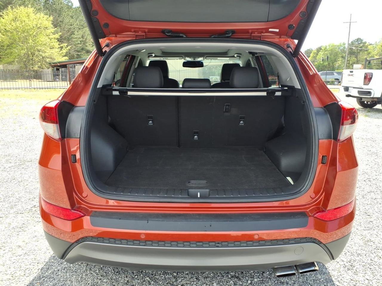 Used 2016 Hyundai Tucson Limited w/ Option Group 03 image 7