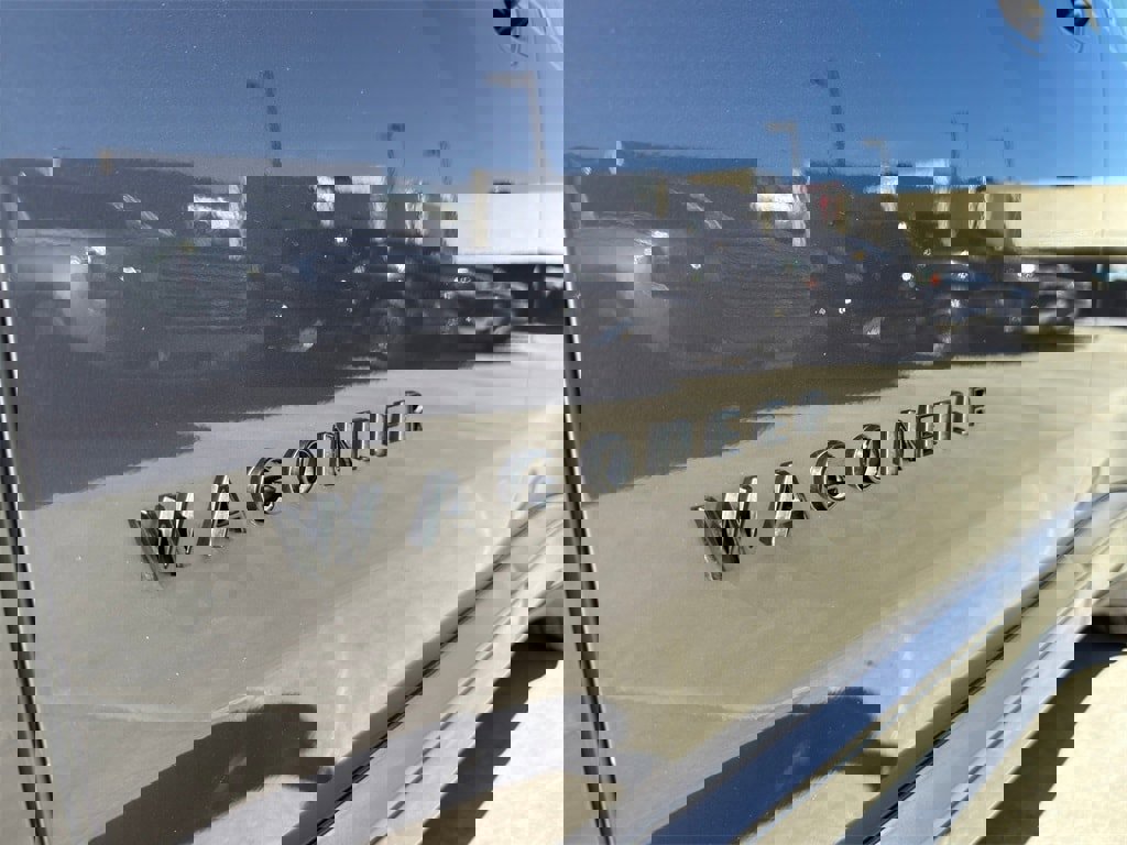 Used 2024 Jeep Wagoneer Launch Edition image 6