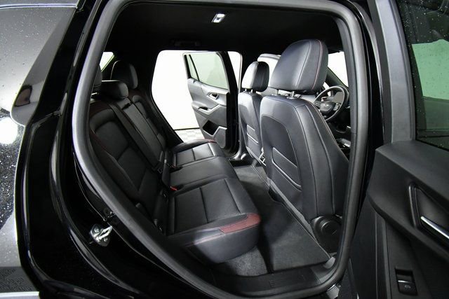 Used 2025 Chevrolet Equinox RS w/ Safety and Technology Package image 23