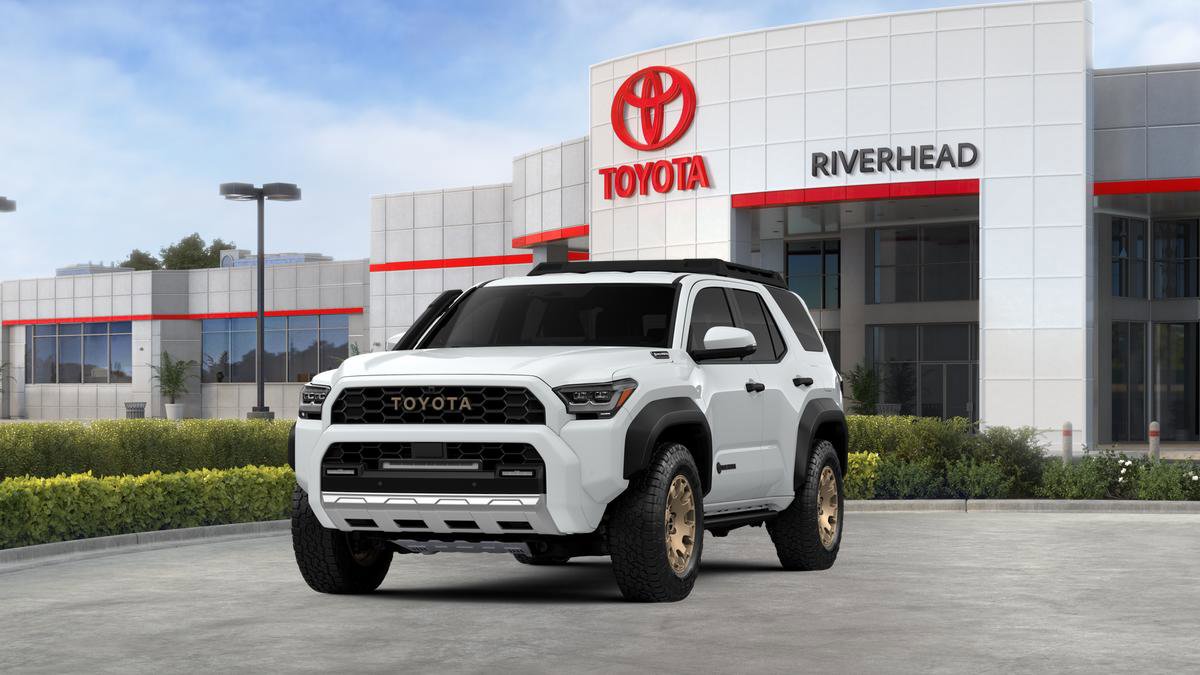 New 2025 Toyota 4Runner Trailhunter image 3