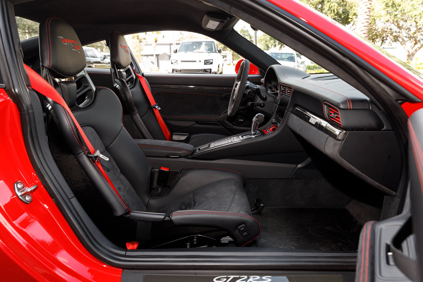 Used 2018 Porsche 911 GT2 RS RWD image 50
