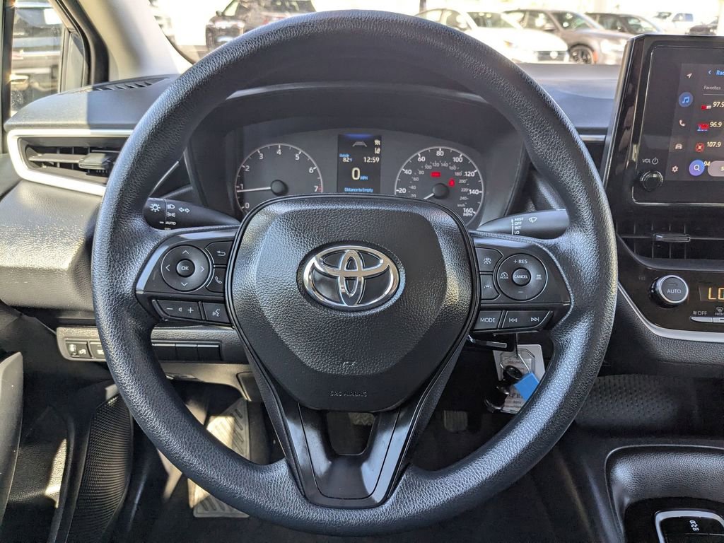 Used 2025 Toyota Corolla LE image 16