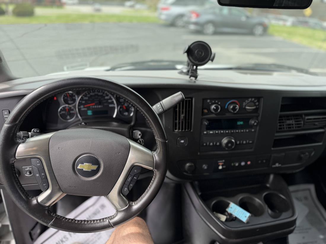 Used 2019 Chevrolet Express 2500 w/ Driver Convenience Package RWD image 10