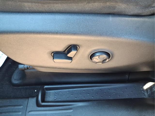 Used 2019 Chrysler Pacifica Touring-L Plus w/ Advanced Safetytec Group image 11