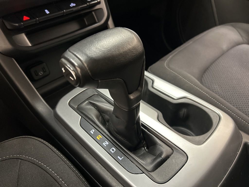 Used 2020 Chevrolet Colorado LT AWD/4WD image 23