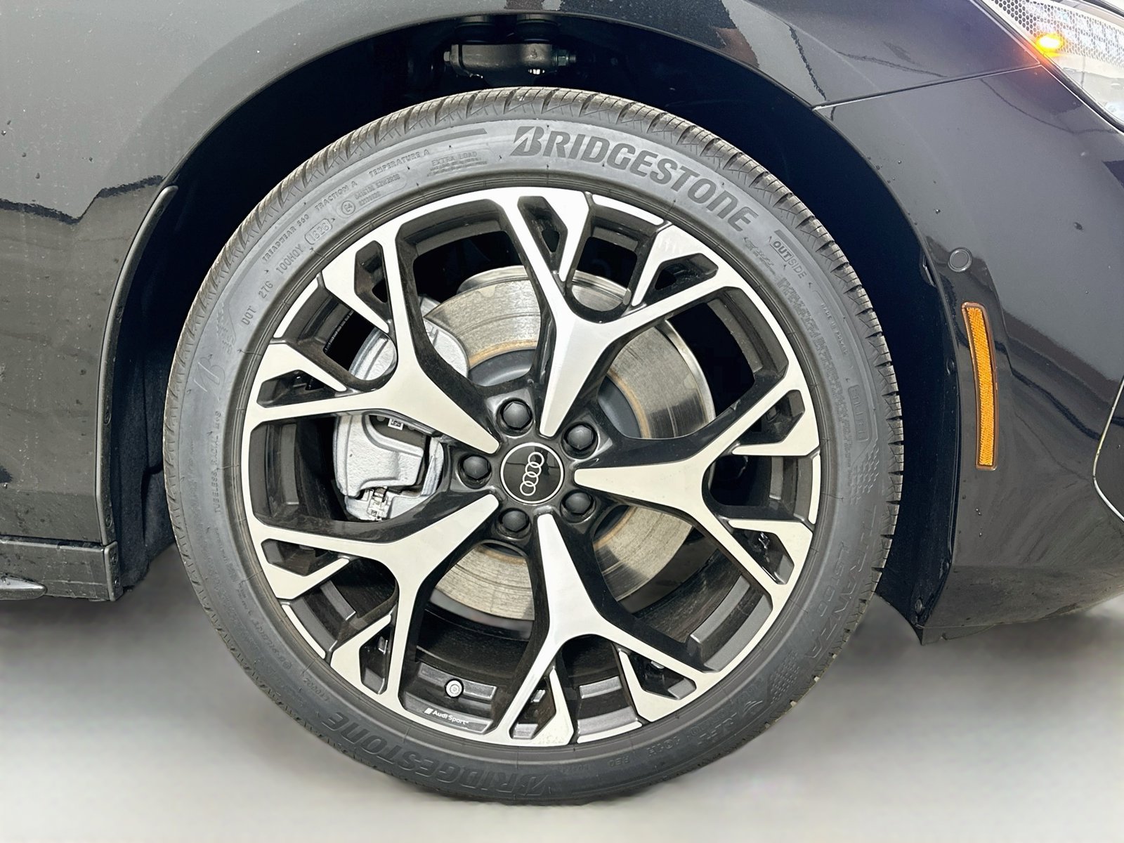 New 2026 Audi A6 Premium Plus AWD/4WD image 10
