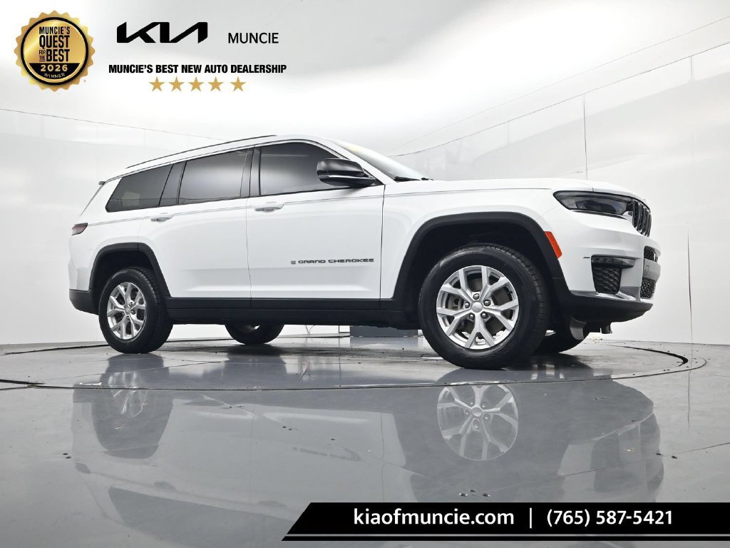 Used 2023 Jeep Grand Cherokee L Limited AWD/4WD image 46
