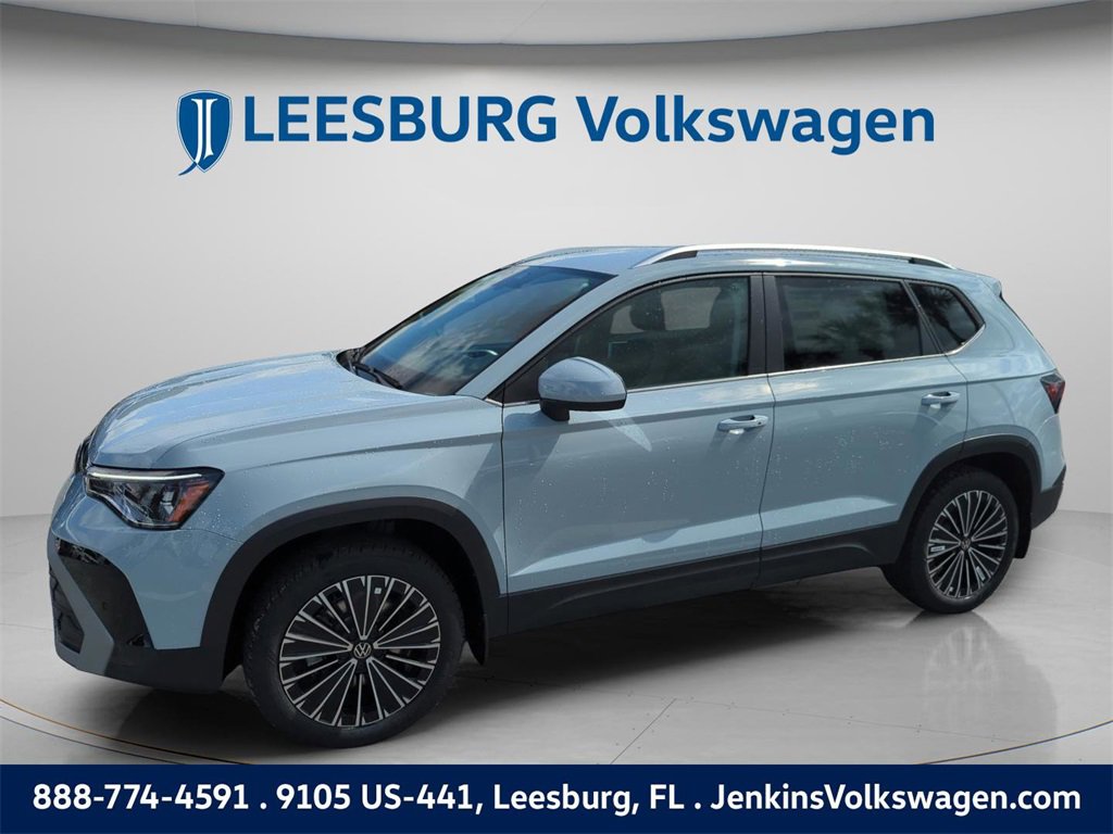 New 2026 Volkswagen Taos SE image 13