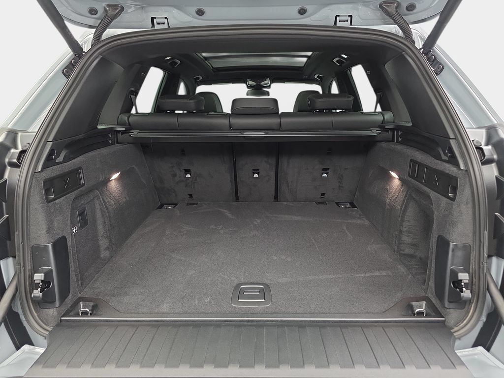 New 2026 BMW X5 xDrive40i w/ M Sport Package AWD/4WD image 13