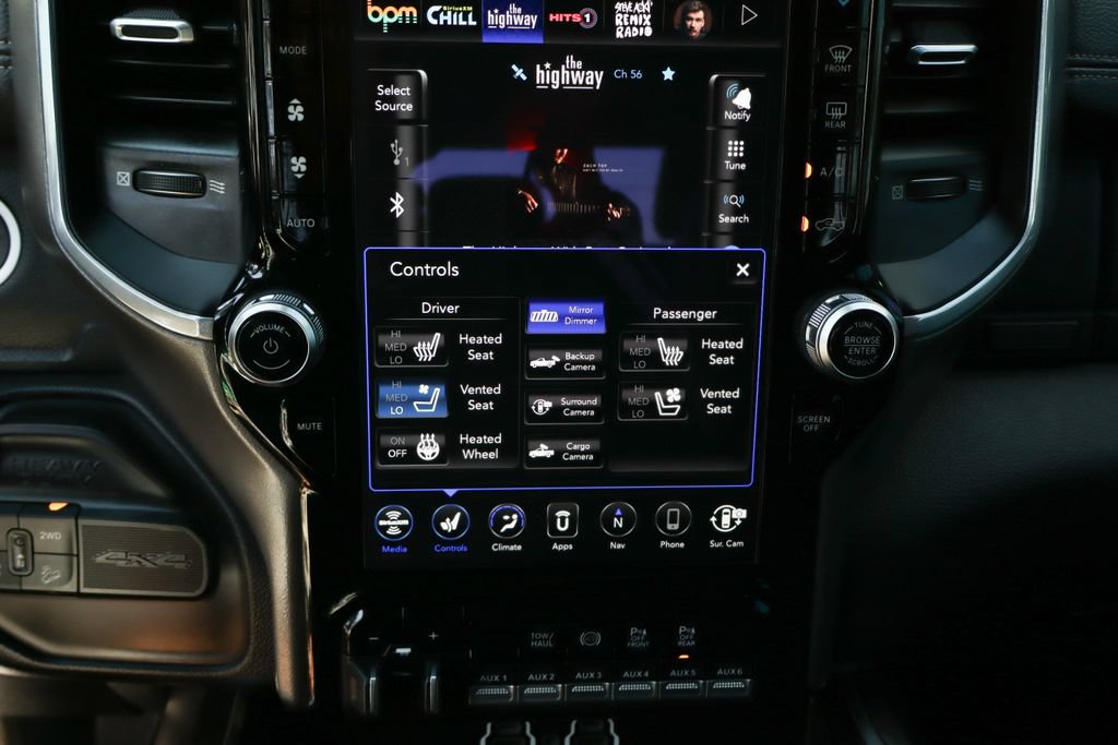 Used 2020 RAM 2500 Laramie w/ Night Edition AWD/4WD image 35
