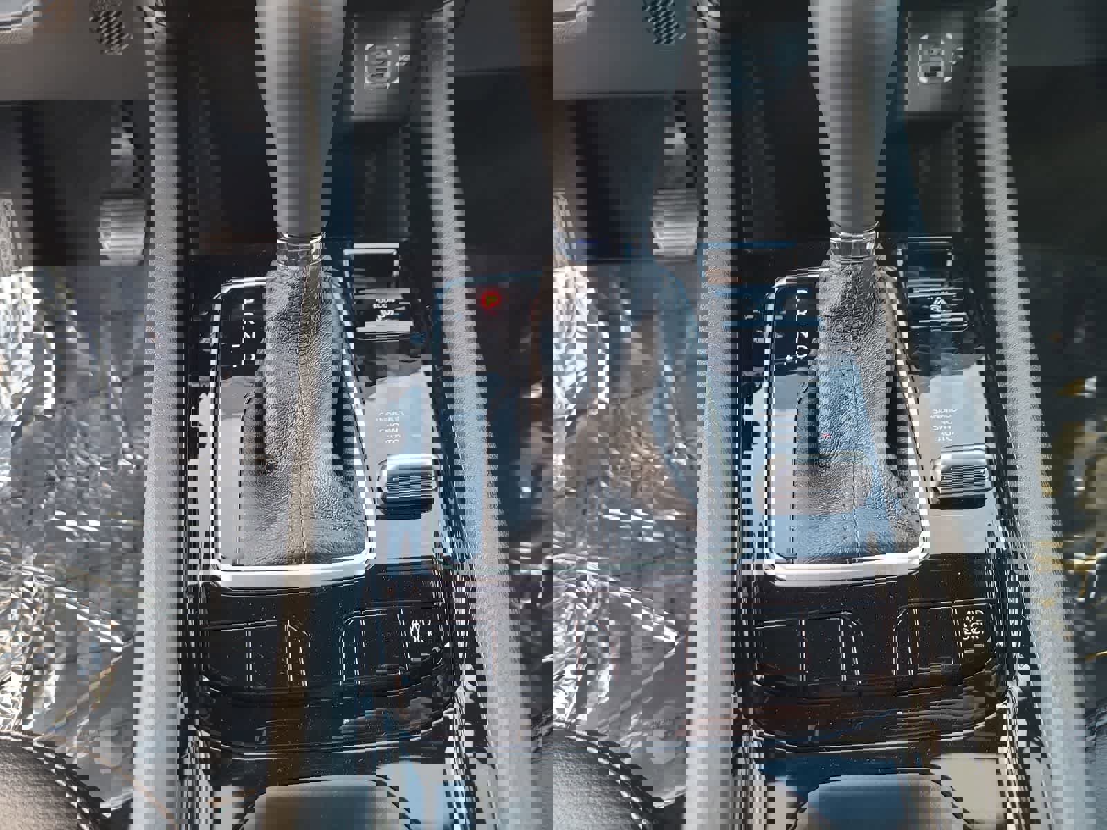 New 2025 Jeep Compass Limited w/ Sun & Sound Group image 25