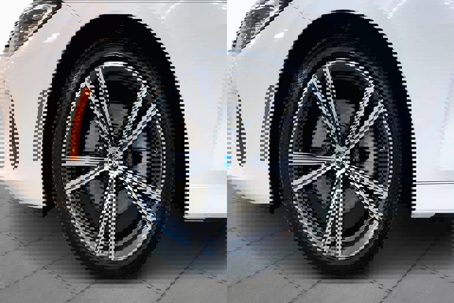 Certified 2023 BMW 430i xDrive Convertible w/ Premium Package image 10